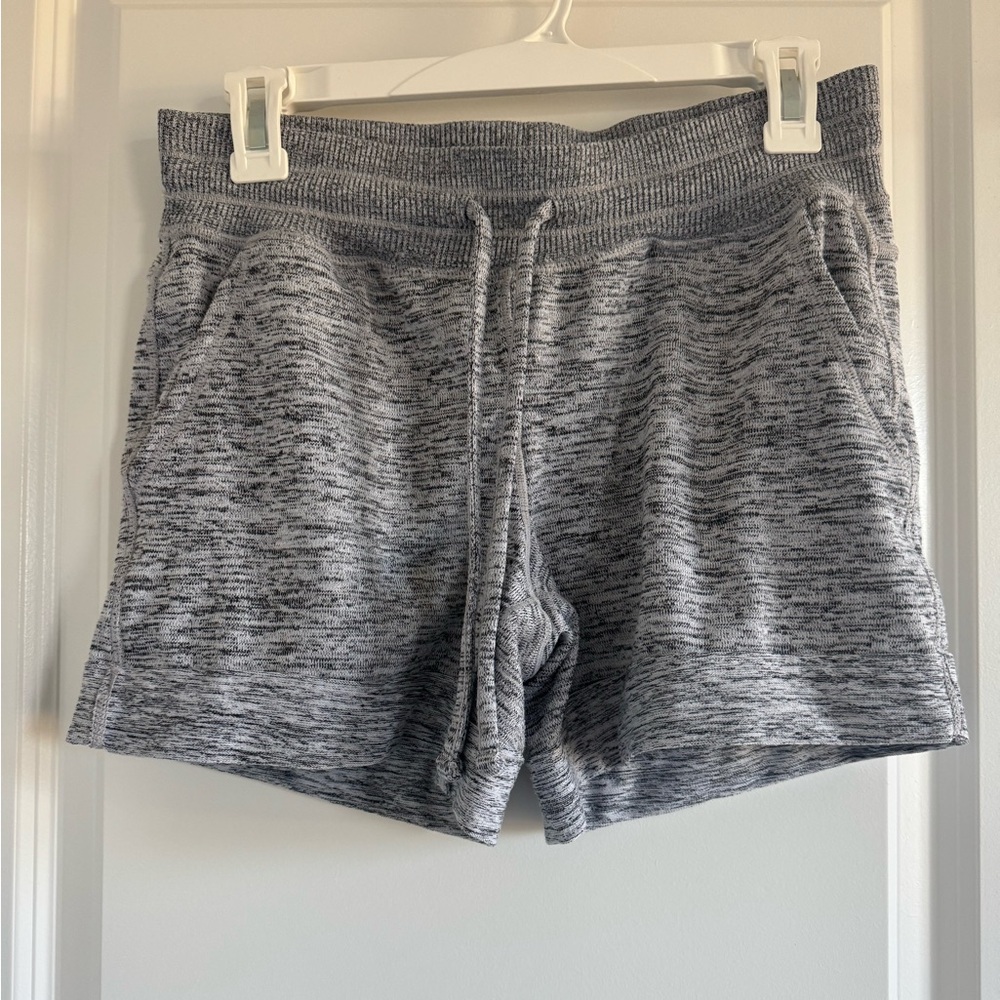 Small 90 Degree by Reflex Lounge/Activewear Women’s Shorts - Picture 3 of 9